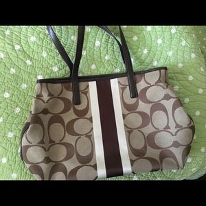 Coach Hamptons signature canvas bag